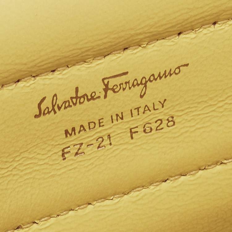Pre Owned Salvatore Ferragamo Beige Leather Small Sofia Top Handle Bag