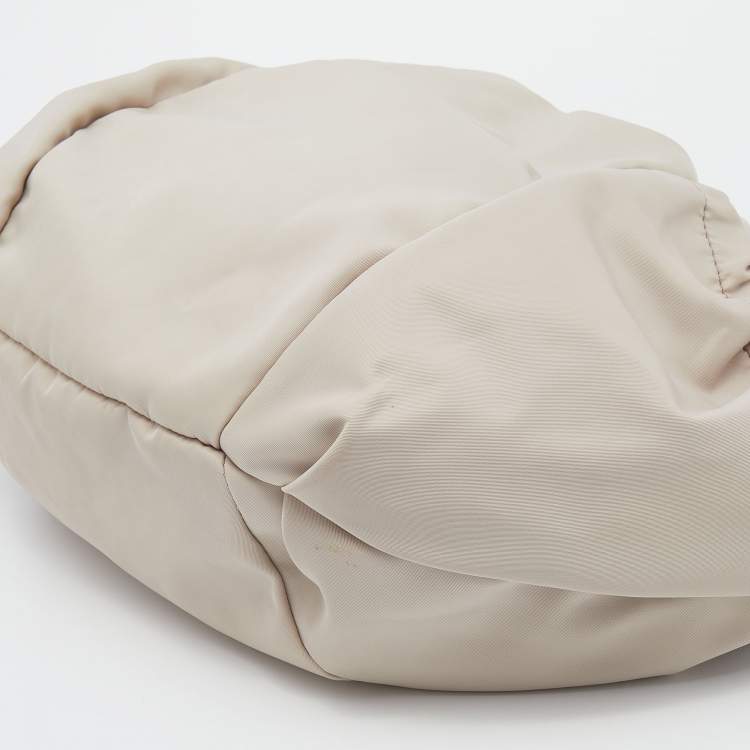 Pre Owned Salvatore Ferragamo Beige Nylon and Patent Leather Hobo