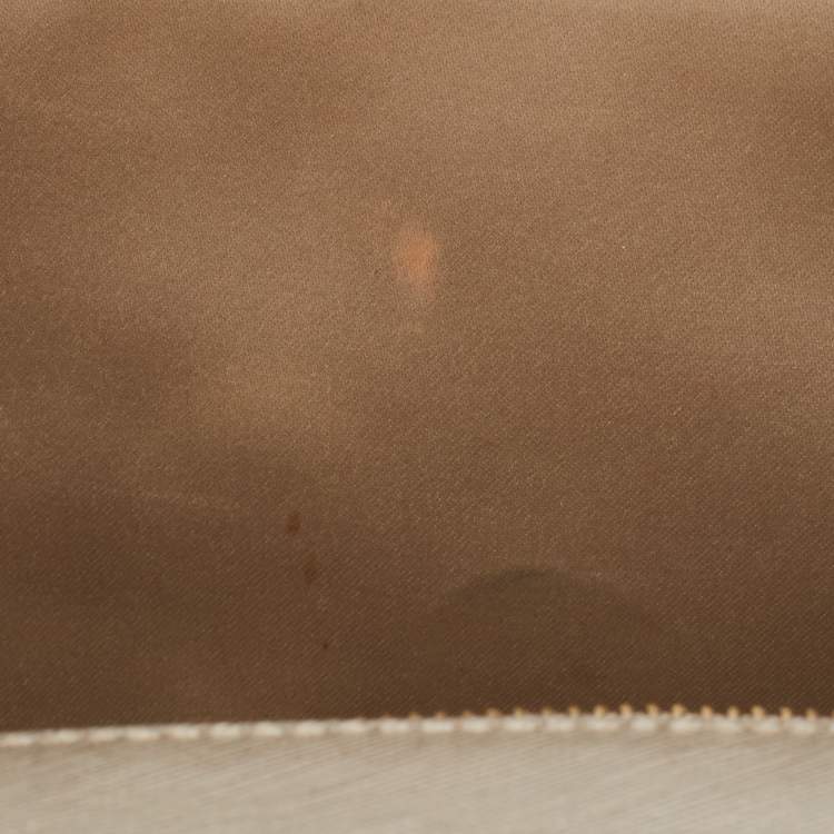Pre Owned Salvatore Ferragamo Metallic Silver/Gold Leather Vara Bow Shoulder Bag