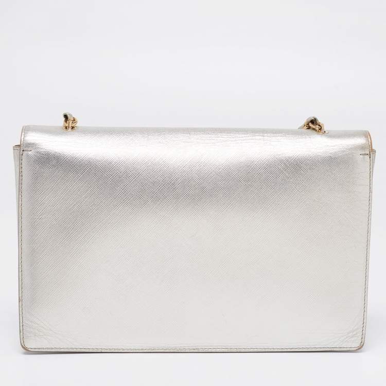 Pre Owned Salvatore Ferragamo Metallic Silver/Gold Leather Vara Bow Shoulder Bag