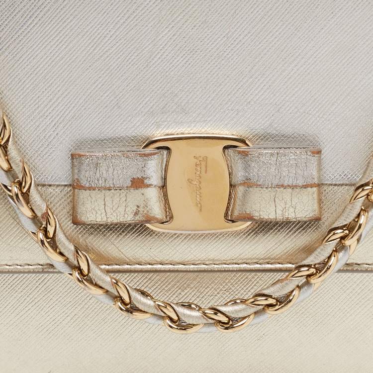Pre Owned Salvatore Ferragamo Metallic Silver/Gold Leather Vara Bow Shoulder Bag