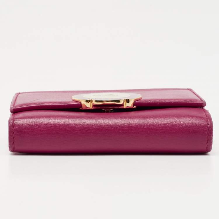 Pre Owned Salvatore Ferragamo Fuchsia Leather Compact Wallet