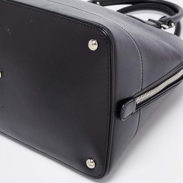 Pre Owned Salvatore Ferragamo Black Leather Batik Gancino Bag
