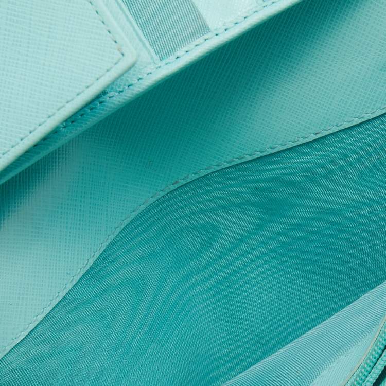 Pre Owned Salvatore Ferragamo Aqua Green Leather Gancini Icona Continental Wallet