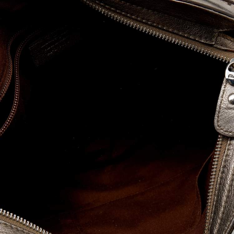 مملوكة مسبقًا Salvatore Ferragamo Metallic Gold Leather Marisa Shoulder Bag