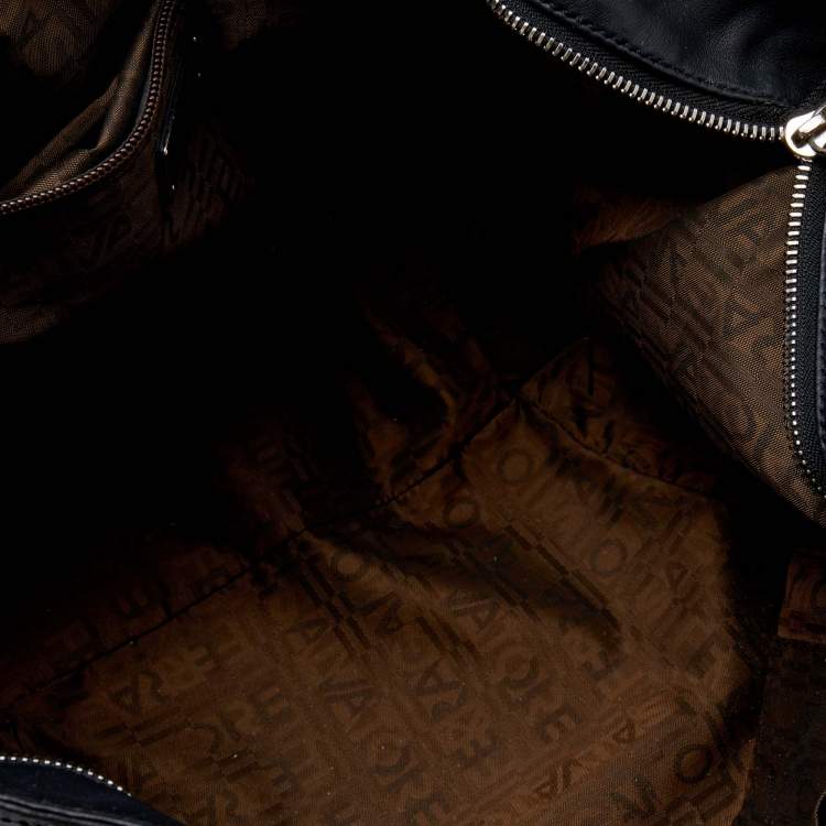 مملوكة مسبقًا Salvatore Ferragamo Dark Grey Patent Leather Marisa Satchel