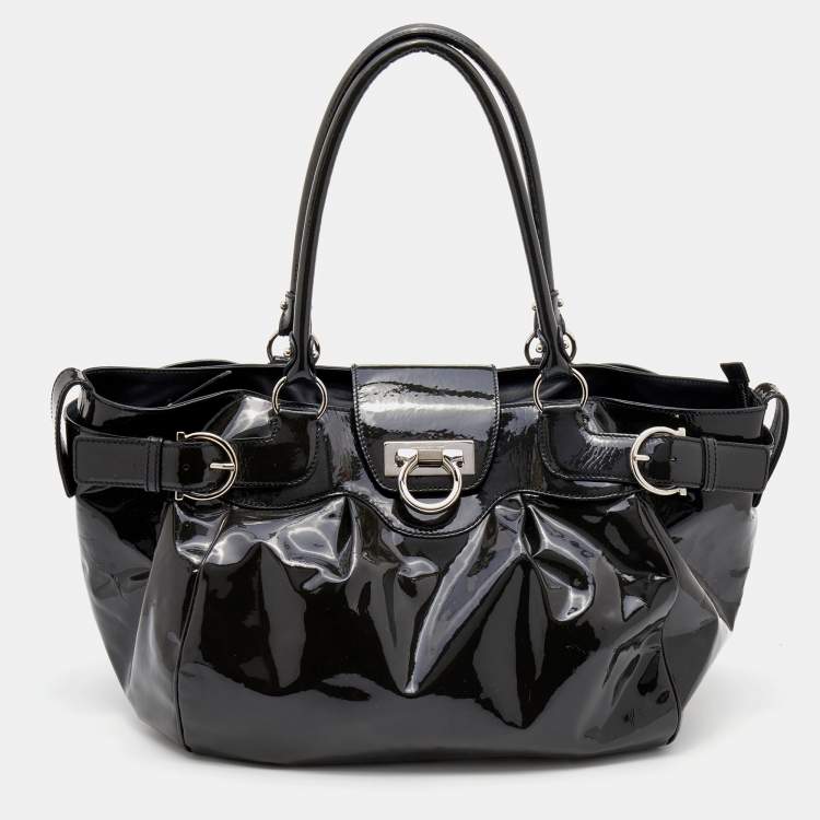 مملوكة مسبقًا Salvatore Ferragamo Dark Grey Patent Leather Marisa Satchel
