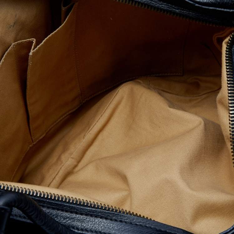 مملوكة مسبقًا Salvatore Ferragamo Black Leather Tassel Detail Hobo