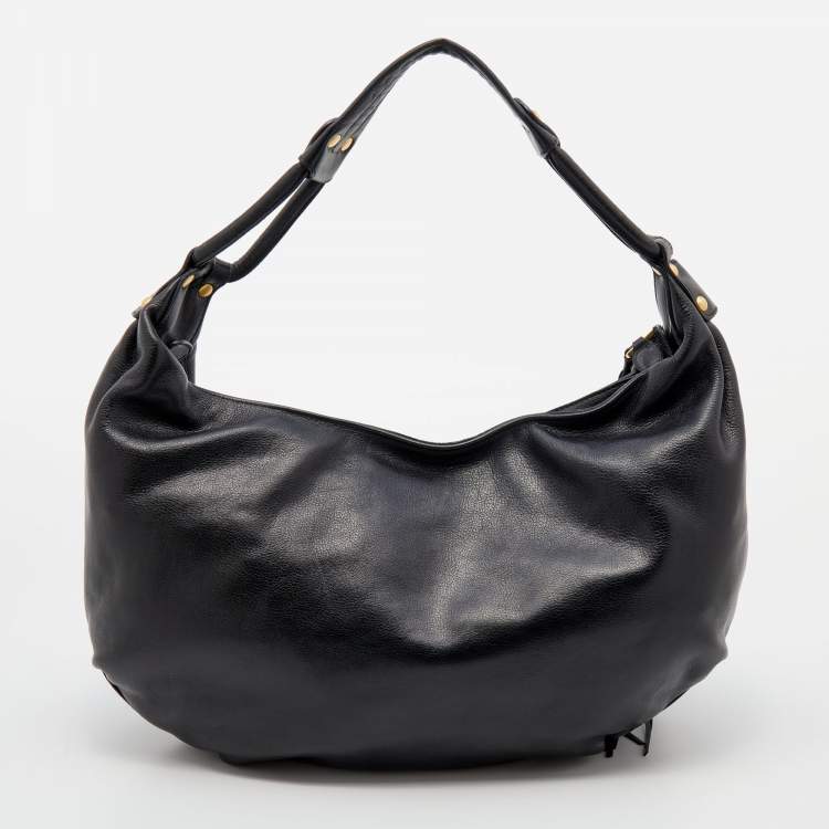 مملوكة مسبقًا Salvatore Ferragamo Black Leather Tassel Detail Hobo