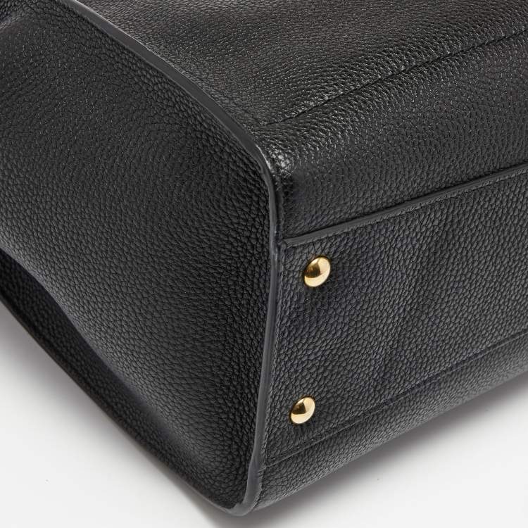 Pre Owned Salvatore Ferragamo Black Leather Medium Amy Tote 
