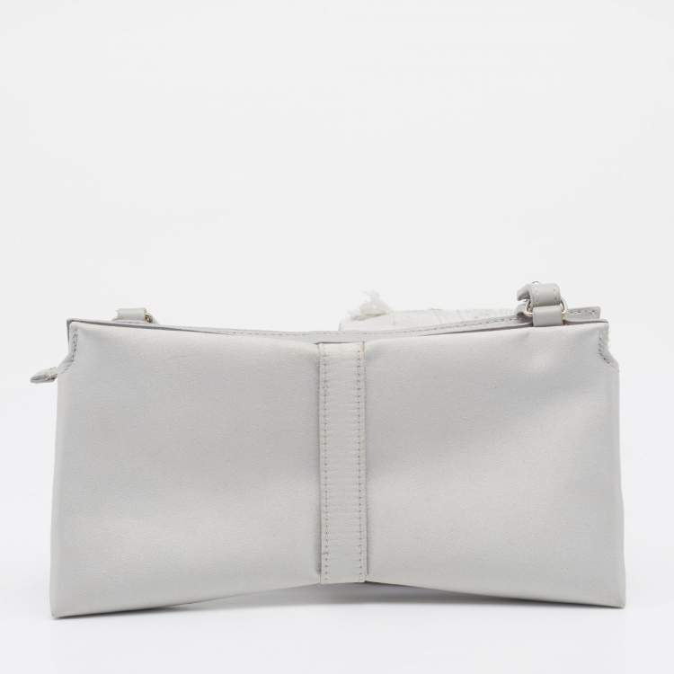 Pre Owned Salvatore Ferragamo Silver Satin Vara Bow Crossbody Bag