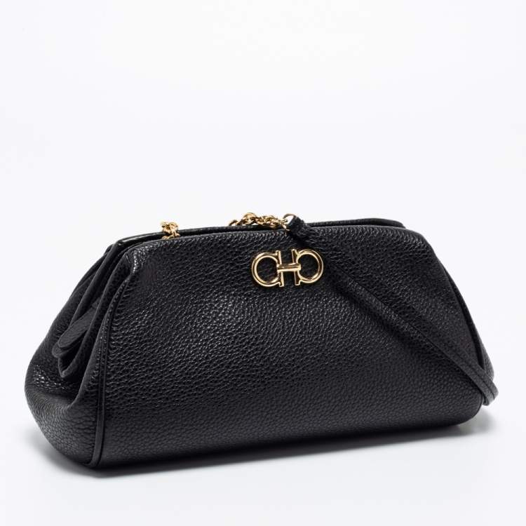 Pre Owned Salvatore Ferragamo Black Leather Gancini Crossbody Bag