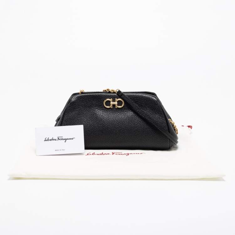 Pre Owned Salvatore Ferragamo Black Leather Gancini Crossbody Bag