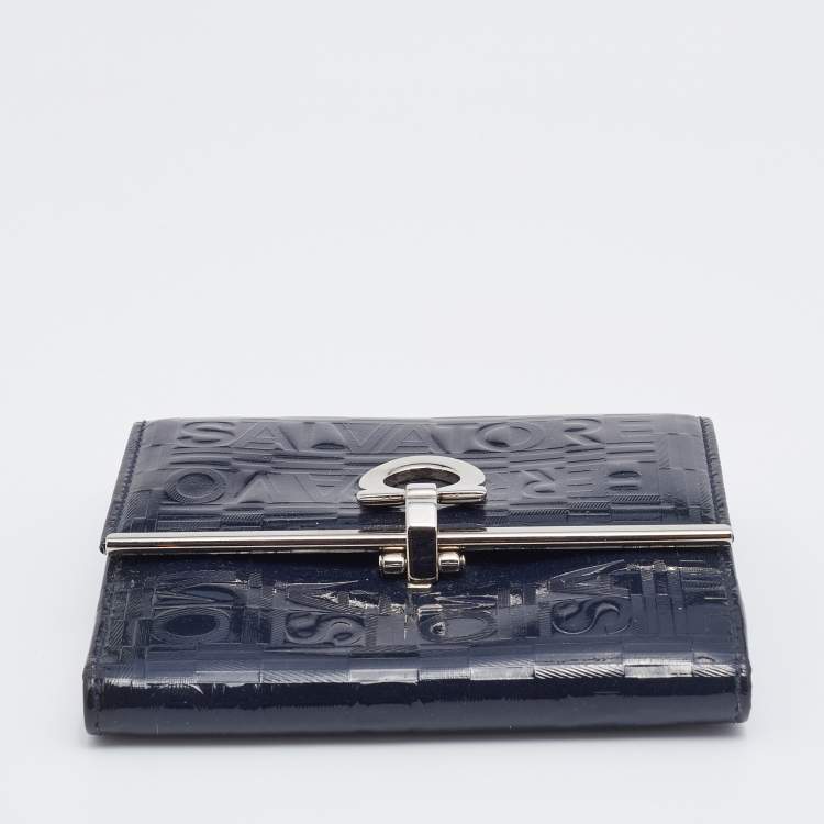 Pre Owned Salvatore Ferragamo Navy Blue Logo Embossed Patent Leather Gancini French Wallet