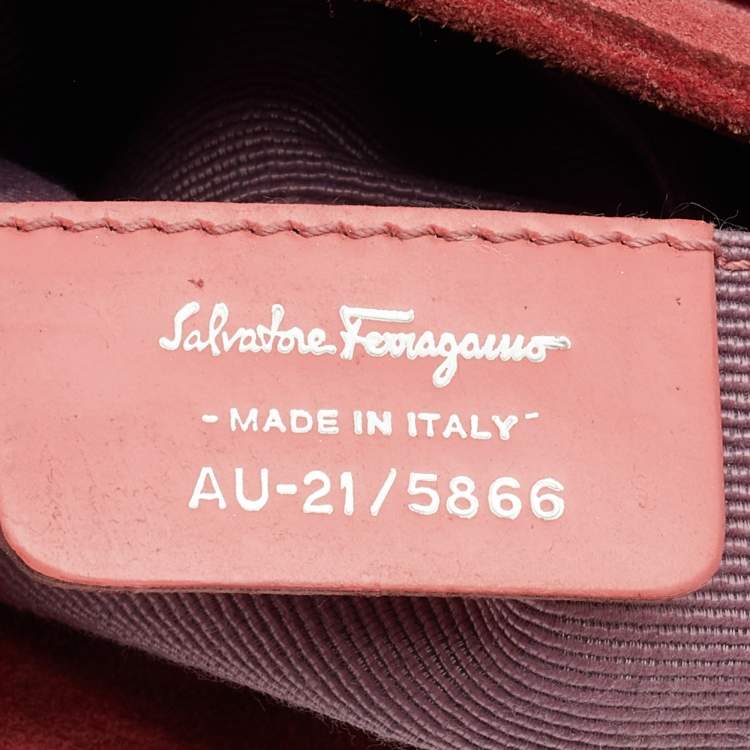 Pre Owned Salvatore Ferragamo Pink Suede and Leather Gancio Baguette Shoulder Bag