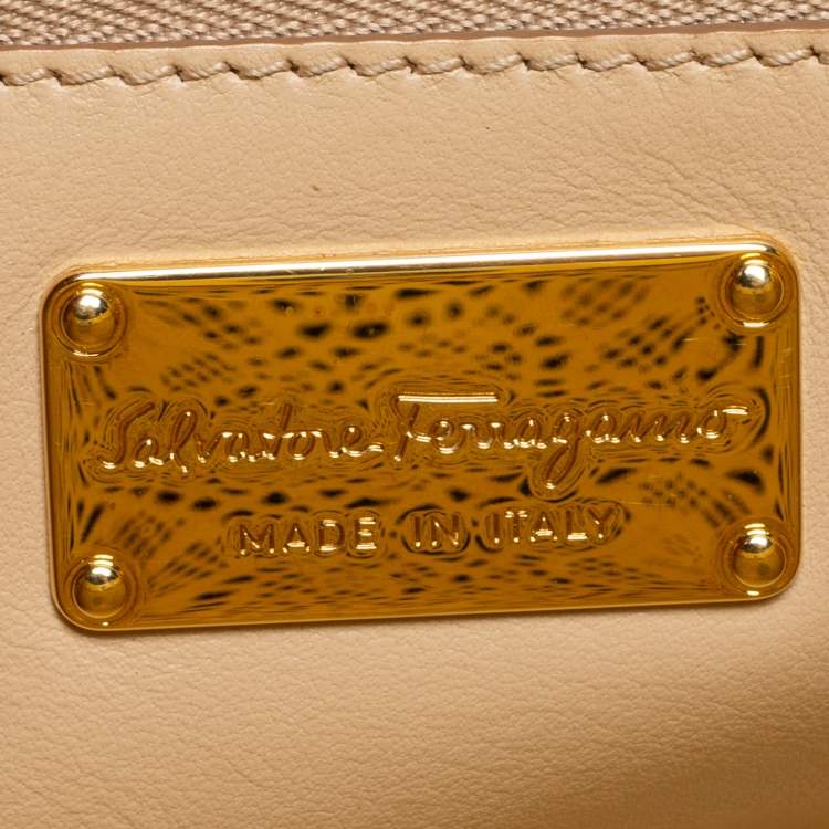 Pre Owned Salvatore Ferragamo Beige Laser Cut Leather Chain Tote