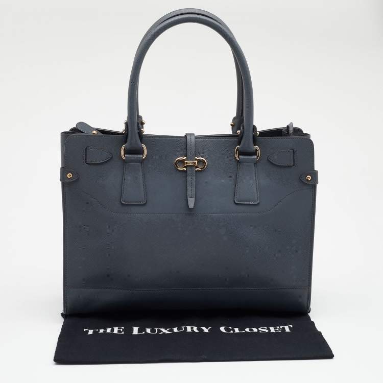 Pre Owned Salvatore Ferragamo Grey Leather Small Briana Tote