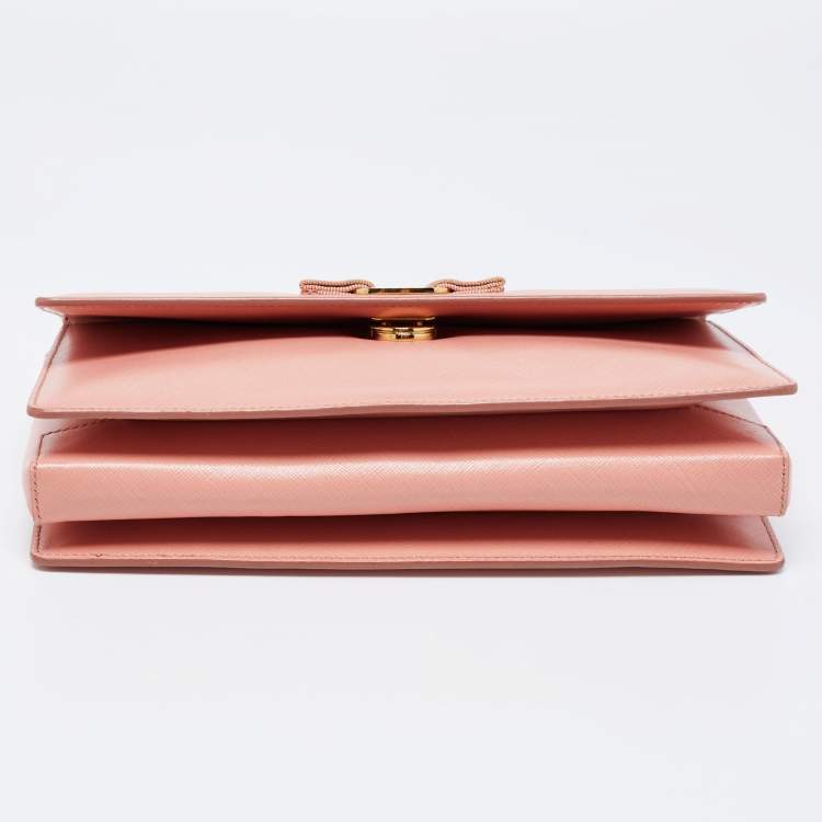 Pre Owned Salvatore Ferragamo Salmon Pink Leather Ginny Chain Shoulder Bag