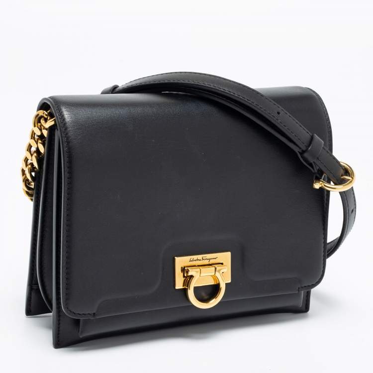 Pre Owned Salvatore Ferragamo Black Leather Trifolio Flap Crossbody Bag 