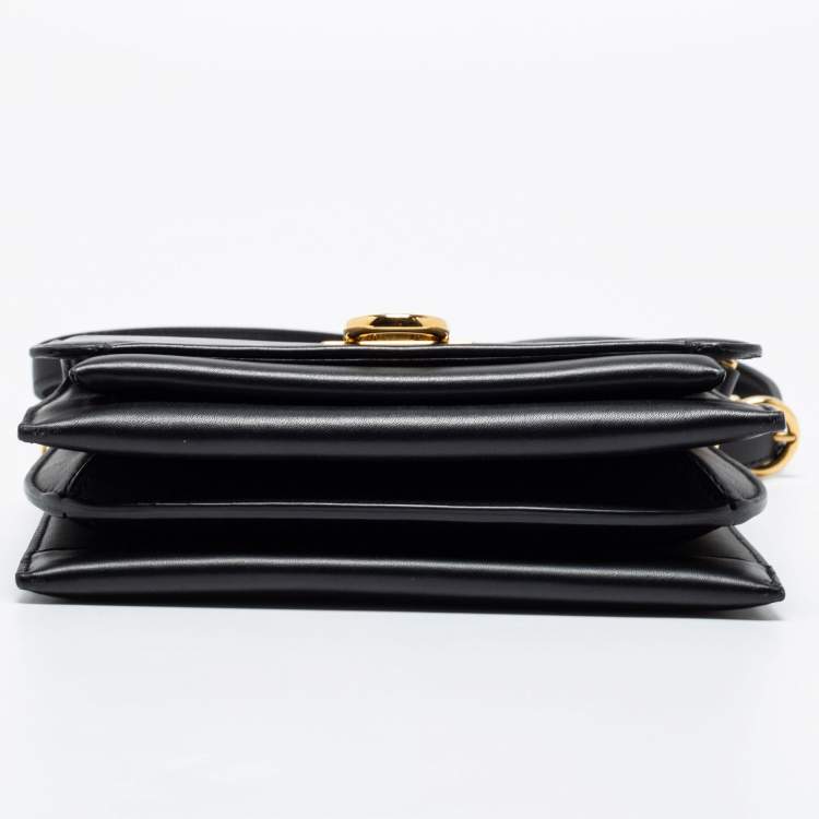 Pre Owned Salvatore Ferragamo Black Leather Trifolio Flap Crossbody Bag 