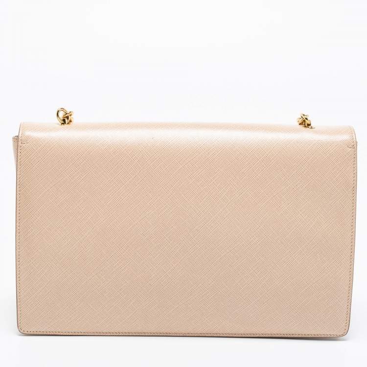 مملوكة مسبقًا Salvatore Ferragamo Beige Leather Medium Ginny Shoulder Bag