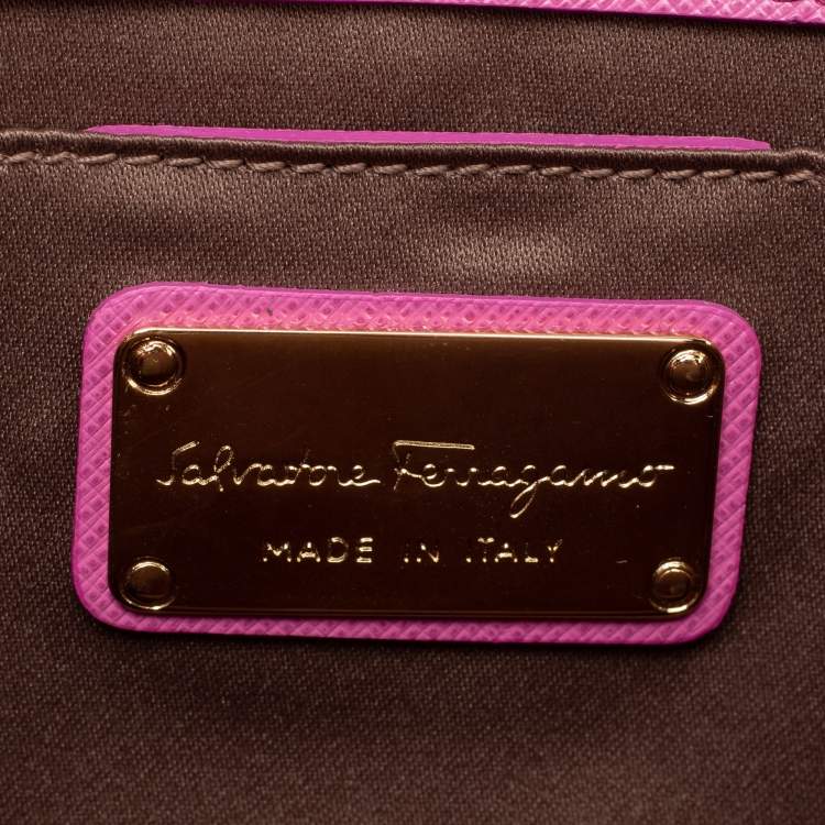 مملوكة مسبقًا Salvatore Ferragamo Two Tone Pink Leather Mini Vara Shoulder Bag