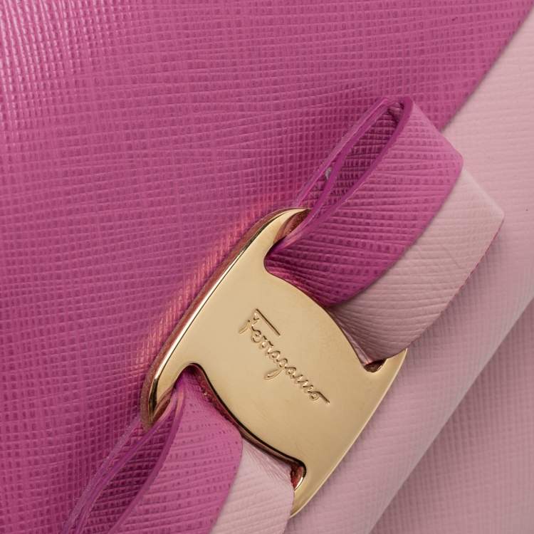 مملوكة مسبقًا Salvatore Ferragamo Two Tone Pink Leather Mini Vara Shoulder Bag