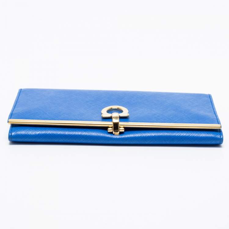 مملوكة مسبقًا Salvatore Ferragamo Blue Leather Gancini Icona Continental Wallet