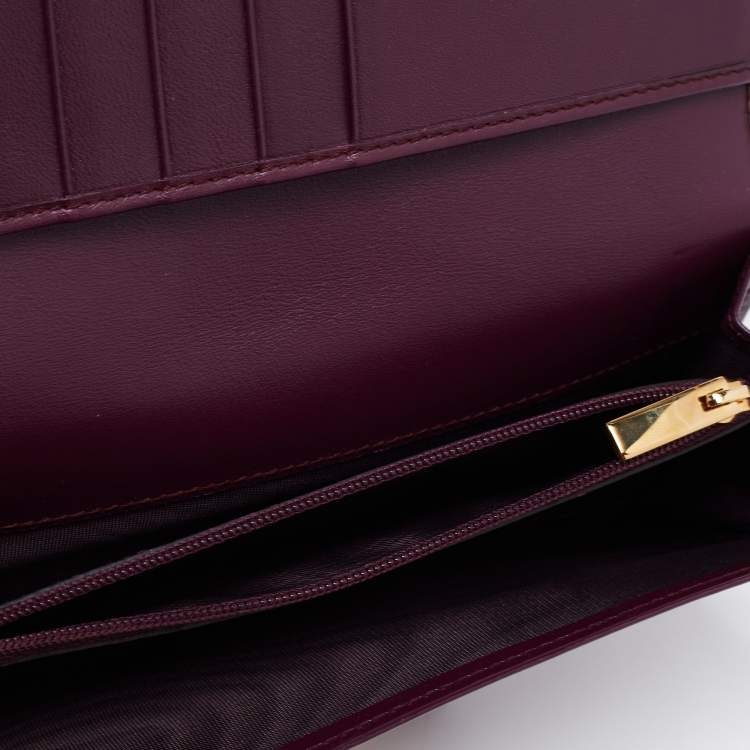 Pre Owned Salvatore Ferragamo Purple Patent Leather Miss Vara Wallet
