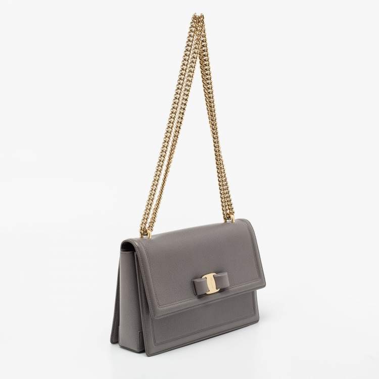 Pre Owned Salvatore Ferragamo Grey Leather Medium Ginny Shoulder Bag