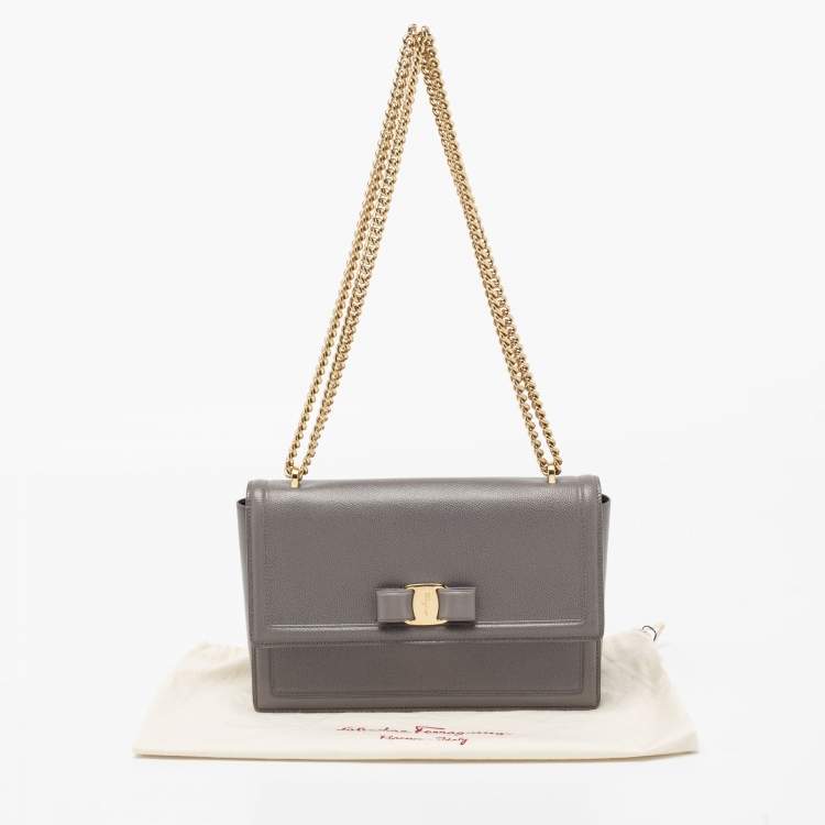Pre Owned Salvatore Ferragamo Grey Leather Medium Ginny Shoulder Bag
