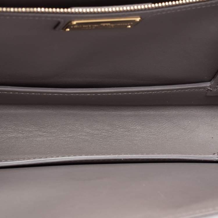 Pre Owned Salvatore Ferragamo Grey Leather Medium Ginny Shoulder Bag