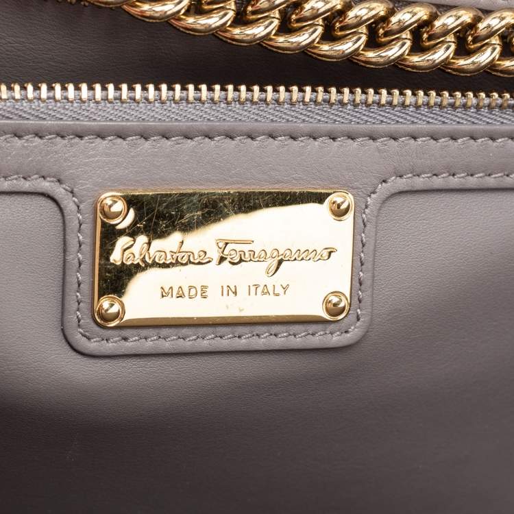Pre Owned Salvatore Ferragamo Grey Leather Medium Ginny Shoulder Bag