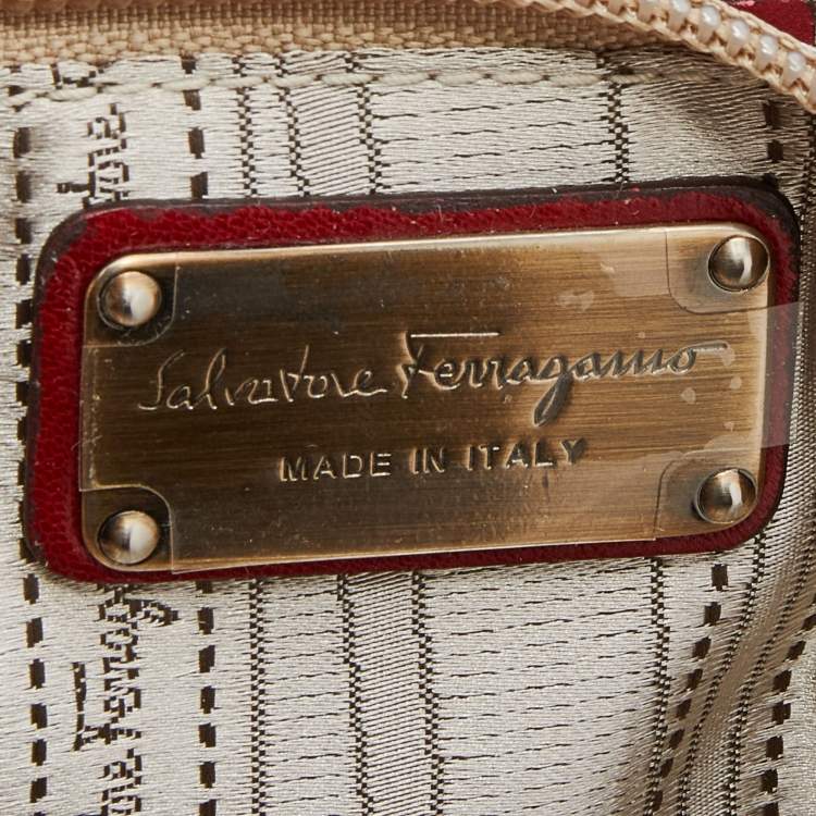 مملوكة مسبقًا Salvatore Ferragamo Red Leather Marisa Shoulder Bag