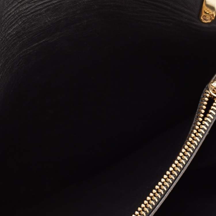 Pre Owned Salvatore Ferragamo Purple Python Leather Gancio Lock Shoulder Bag
