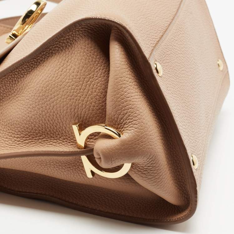 Pre Owned Salvatore Ferragamo Beige Leather Medium Sofia Top Handle Bag