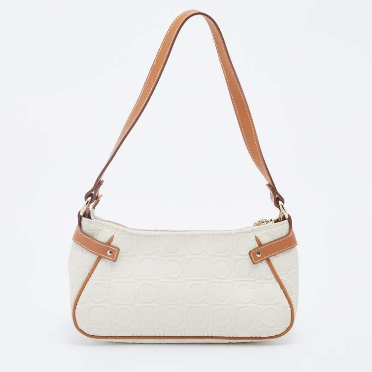 مملوكة مسبقًا Salvatore Ferragamo Off White/Brown Gancini Embossed Leather Shoulder Bag