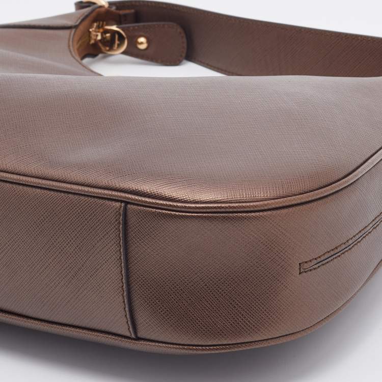 Pre Owned Salvatore Ferragamo Metallic Brown Leather Gancini Romana Hobo