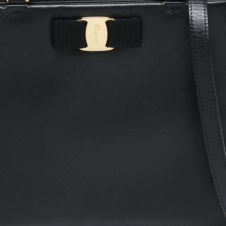Pre Owned Salvatore Ferragamo Black Leather Vara Bow Tote