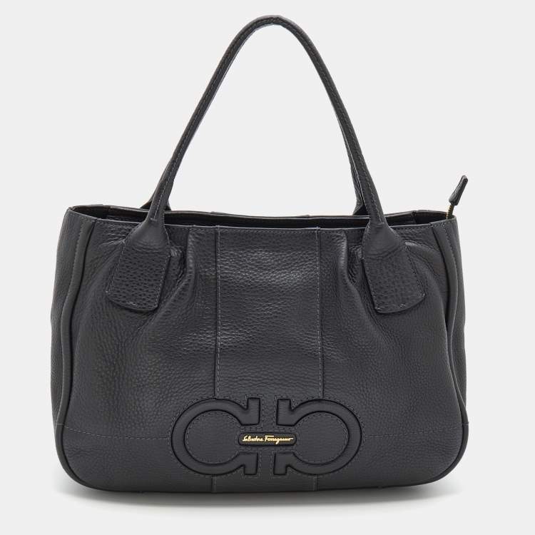 Pre Owned Salvatore Ferragamo Black Leather Gancini Logo Tote