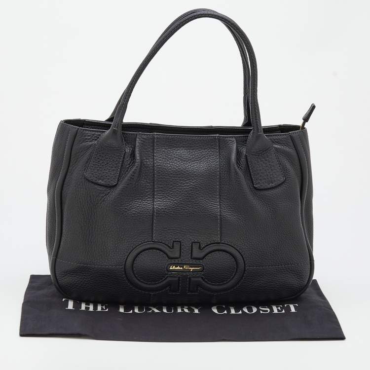 Pre Owned Salvatore Ferragamo Black Leather Gancini Logo Tote