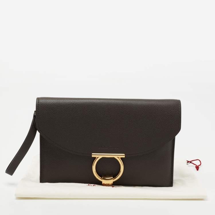 Pre Owned Salvatore Ferragamo Grey Leather Gancini Clutch