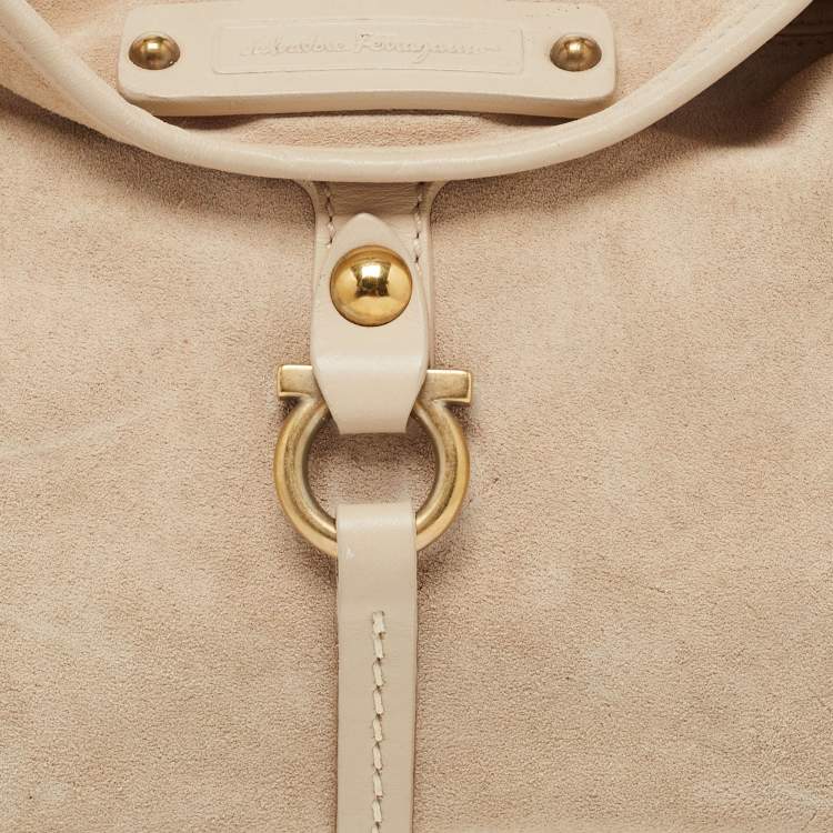 Pre Owned Salvatore Ferragamo Beige Suede Gancini Shoulder Bag