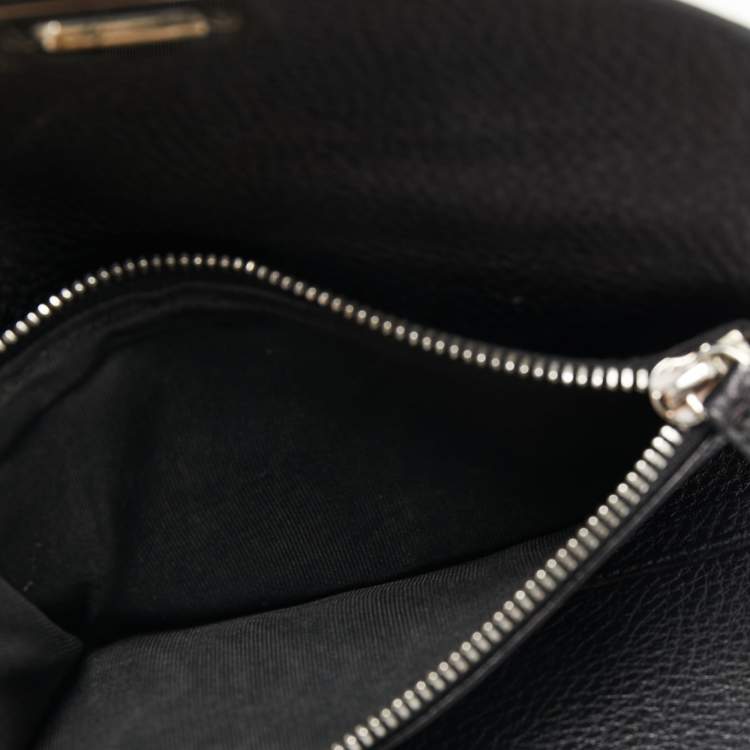 Pre Owned Salvatore Ferragamo Black Grained Leather Gancini Trifolfd Wallet