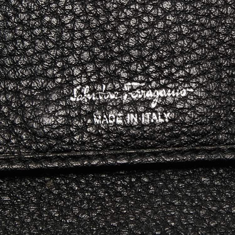 Pre Owned Salvatore Ferragamo Black Grained Leather Gancini Trifolfd Wallet