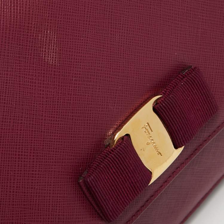 Pre Owned Salvatore Ferragamo Purple Leather Vara Bow Chain Shoulder Bag