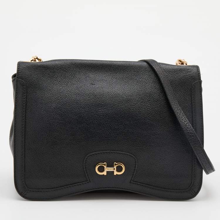 Pre Owned Salvatore Ferragamo Black Leather Gancini Flap Shoulder Bag