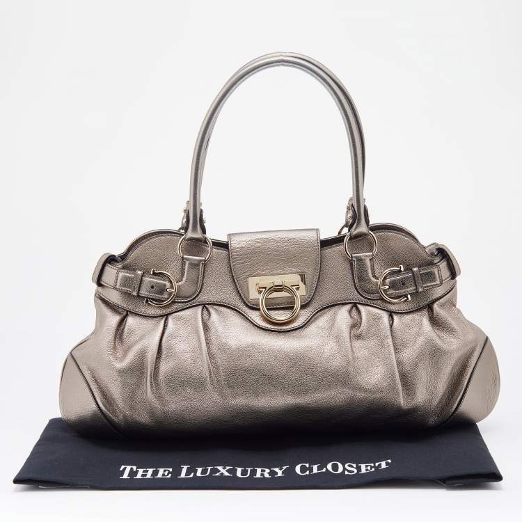 مملوكة مسبقًا Salvatore Ferragamo Metallic Leather Marisa Satchel