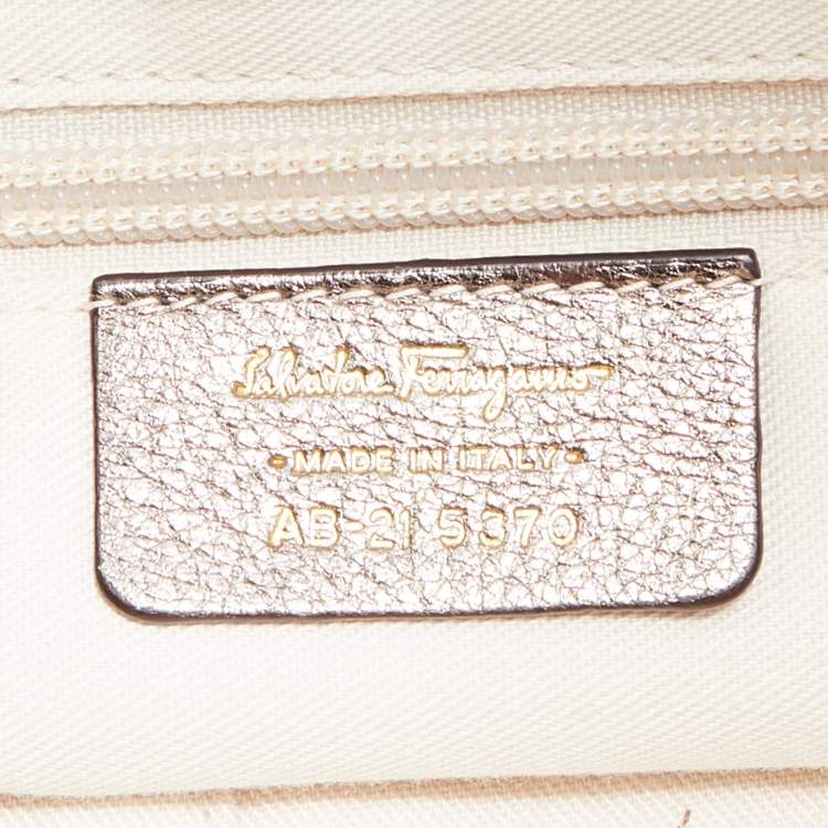مملوكة مسبقًا Salvatore Ferragamo Metallic Leather Marisa Satchel