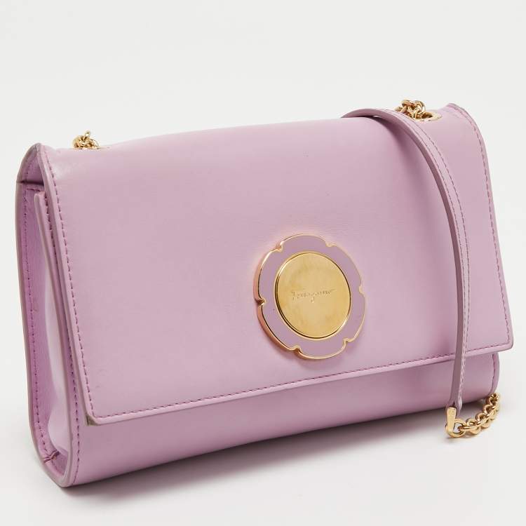 Pre Owned Salvatore Ferragamo Light Pink Leather Floral Flap Chain Shoulder Bag